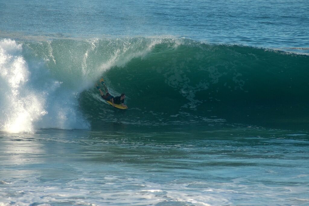 Best beaches in maui for boogie boarding